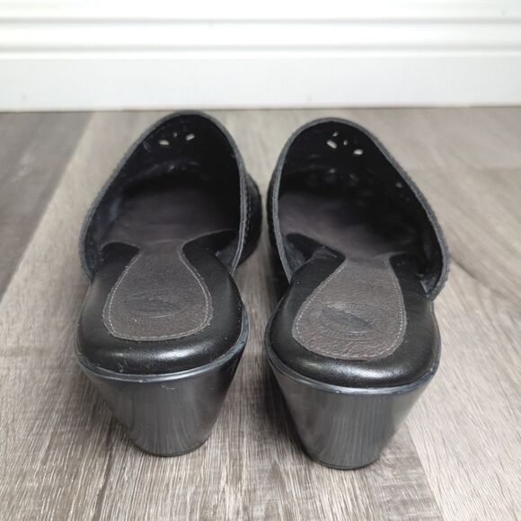 Nurture Black tooled cutout leather comfort mule clogs womens 8.5 - Picture 4 of 7